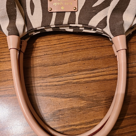 Kate Spade XL Tote - Picture 7 of 10
